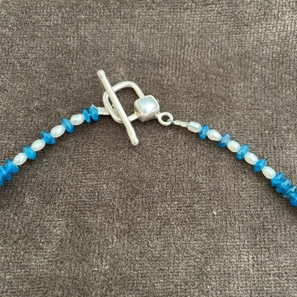 Pearl and Apatite Necklace - Picture 3 of 3